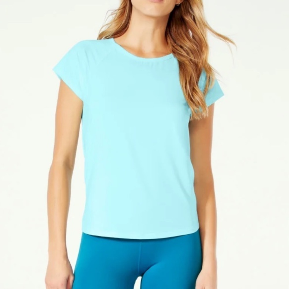 Marika thin and silky shirt sleeve top with cutout at back, new, medium